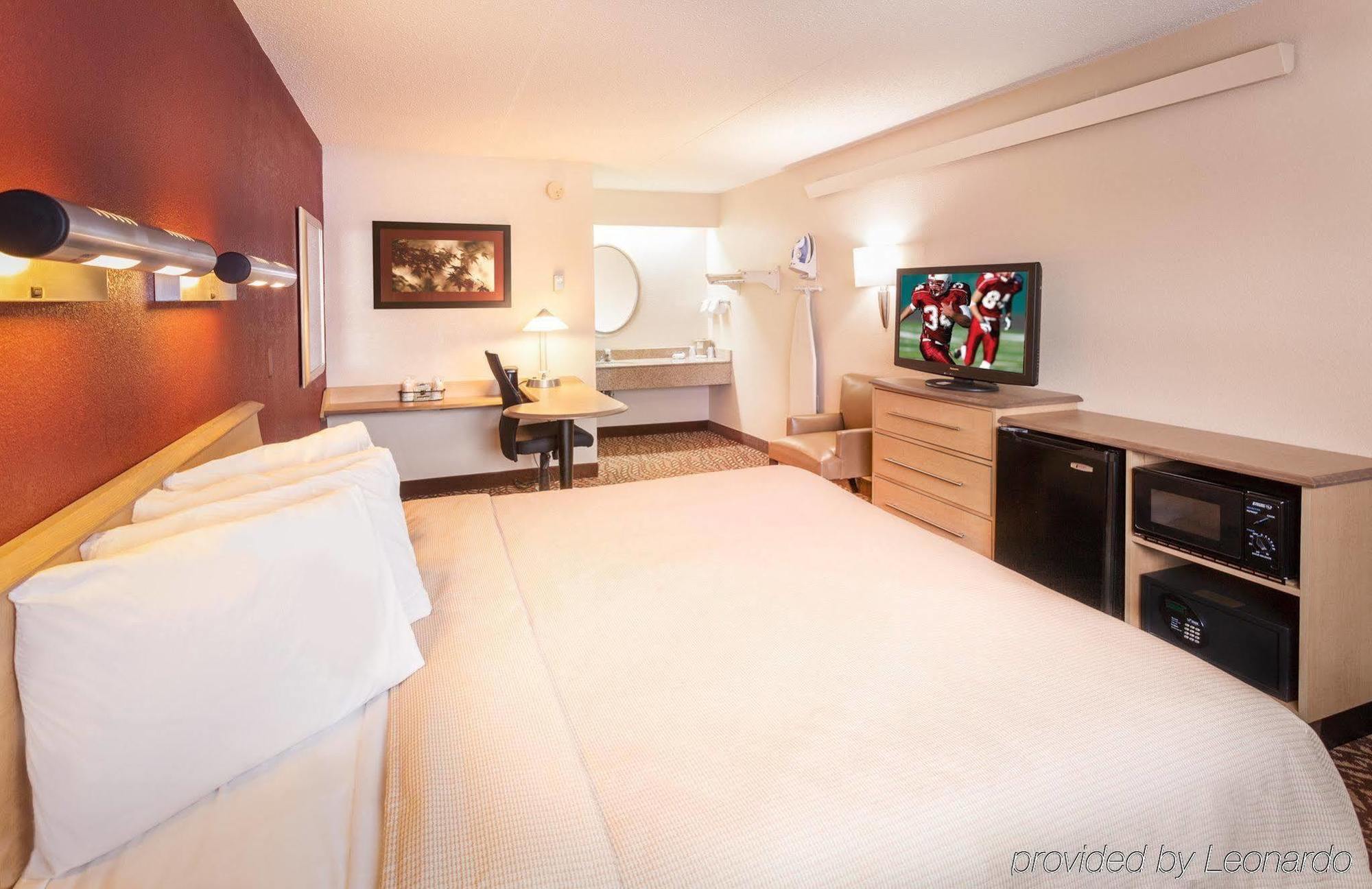 Motel Red Roof Detroit - Royal Oak/madison Heights 2*